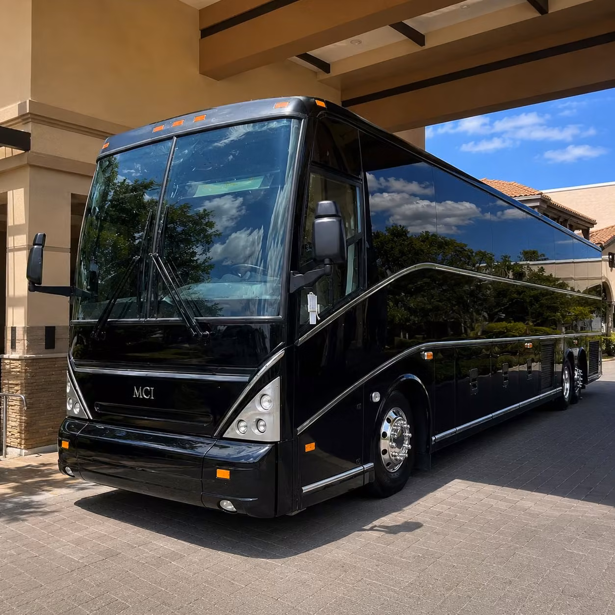 minneapolis convention center conference shuttle bus rentals