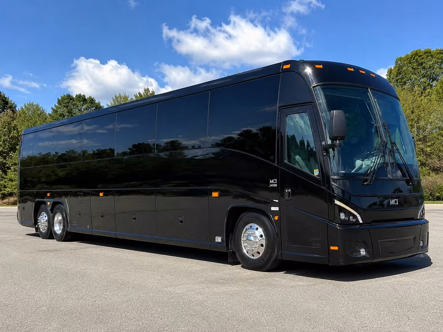 minneapolis corporate event shuttle services that keep your team moving