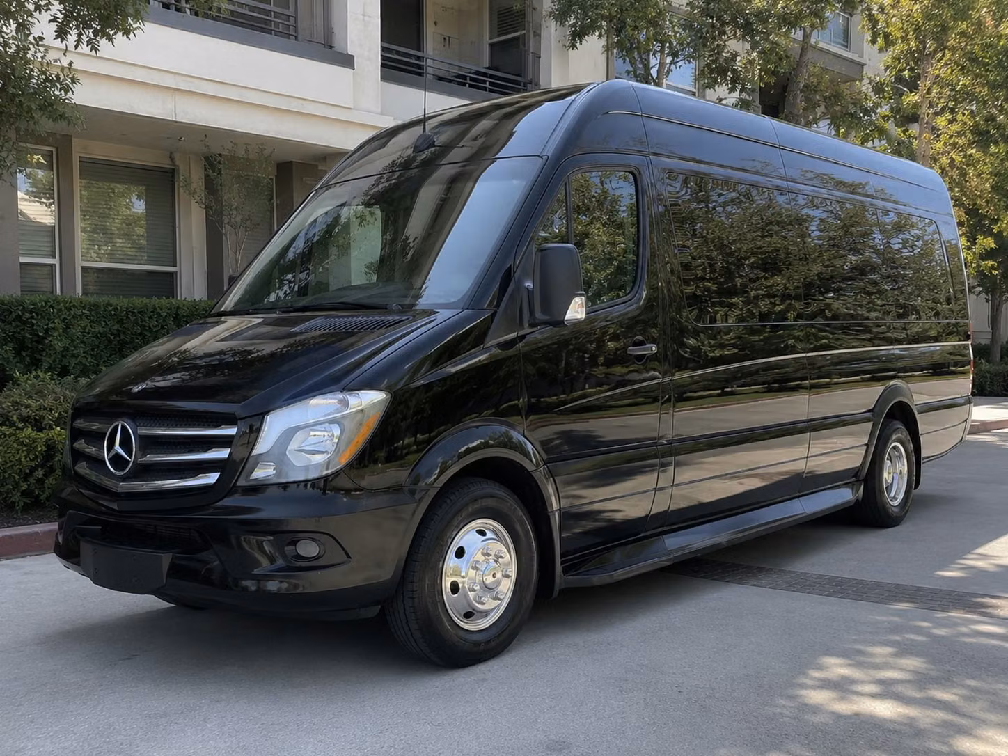 minneapolis sporting event transportation