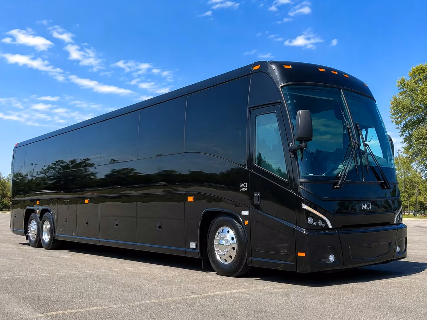 minneapolis sports fan transportation to u s bank stadium and target field