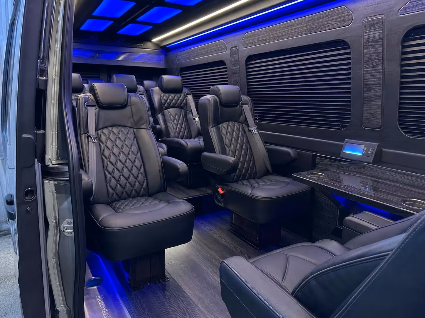 sprinter van transportation for groups and events across minneapolis